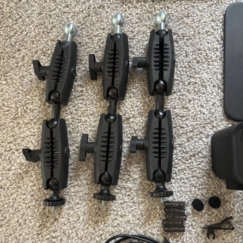Logitech Mevo Equipment